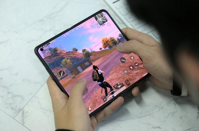 🍄【橙子一体直装】🍄人物超广角 范围拾取 脚步无声 过滤人机🍄换弹加速 地铁吸人 载具穿墙 载具飞天 🍄载具加速 人物锁血 跳伞加速 人物踏空 🍄演员自瞄 地铁一键撤离 无限火箭筒